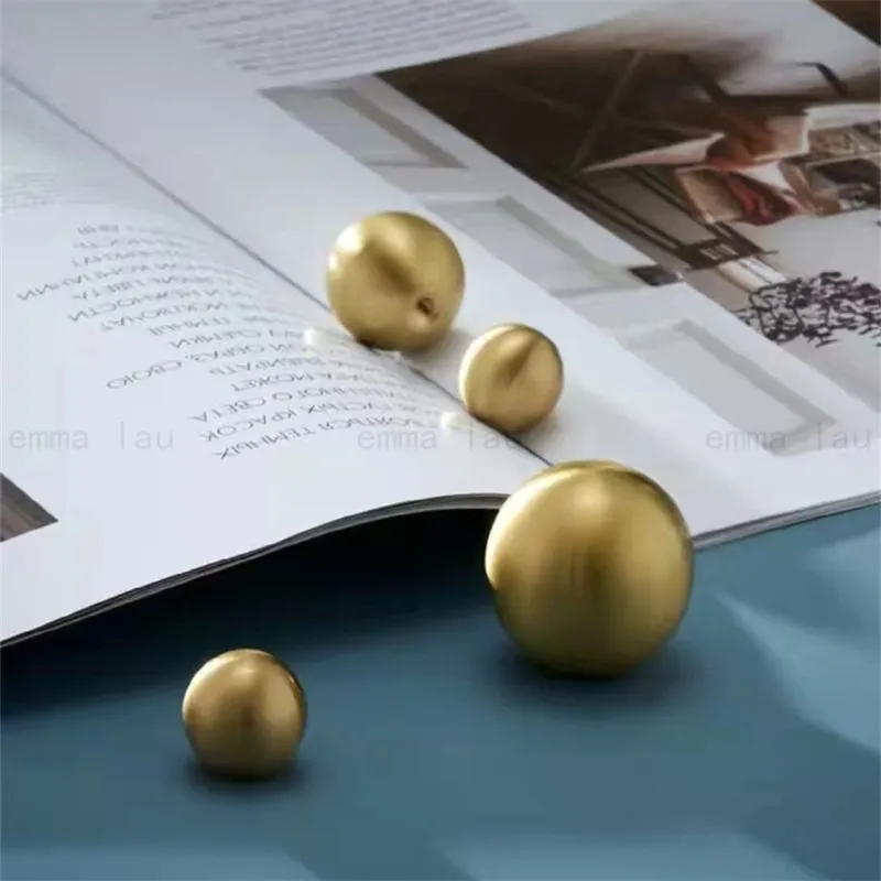 Nordic Round Ball Handle Solid Brass Furniture Knob and Handle Drawer Cabinet Door Knobs Cupboard Single Hole Pulls Handles
