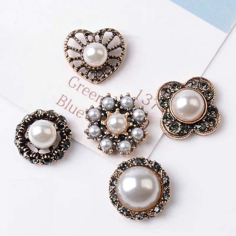 10pcs/lot Alloy Rhinestone Pearl Buttons Girl Hair Wedding Invitation Card Decorative Buttons Dress Crafts Jewelry Accessories